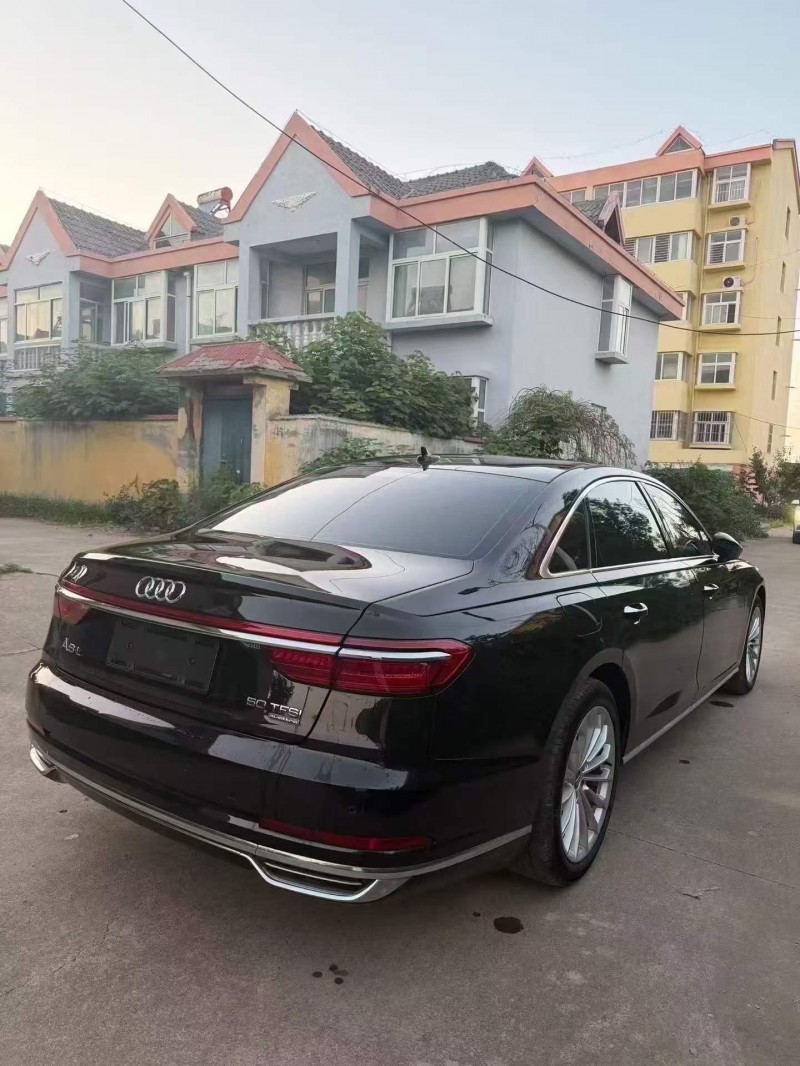 枣庄20年奥迪A8L7