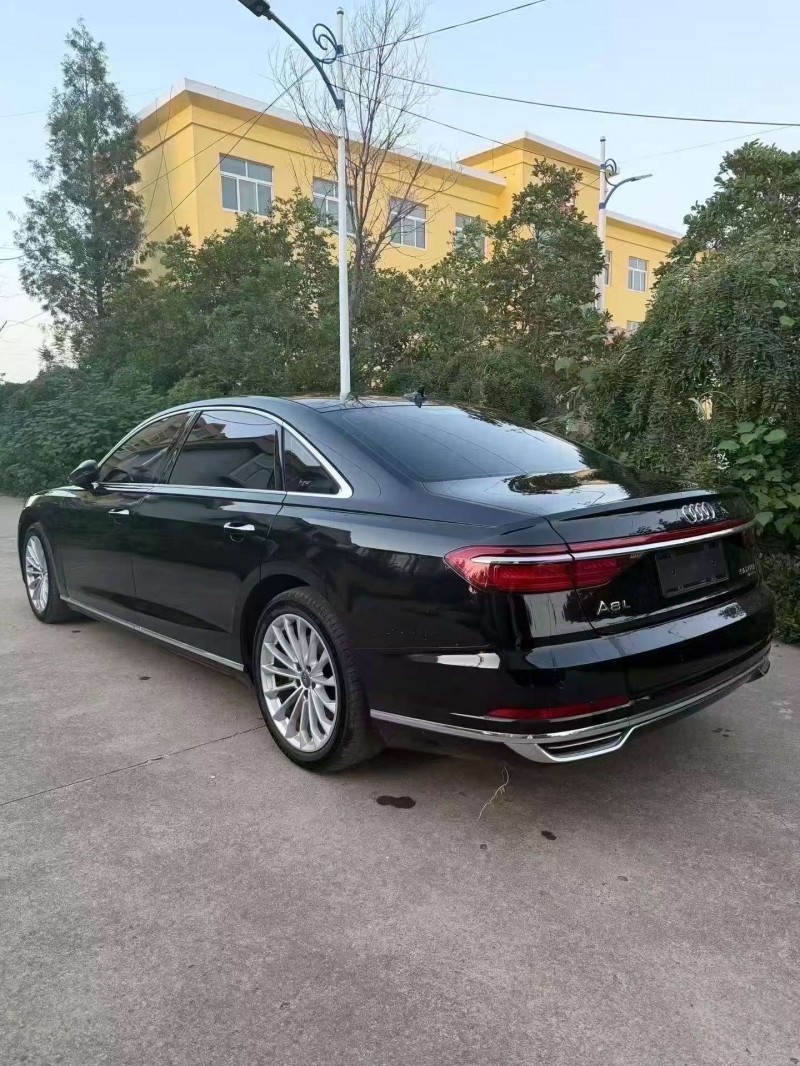 枣庄20年奥迪A8L9