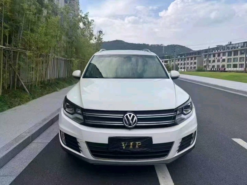 台州16年大众途观1
