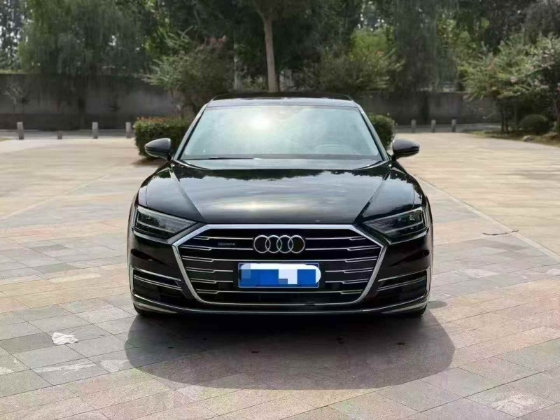 枣庄21年奥迪A8L1
