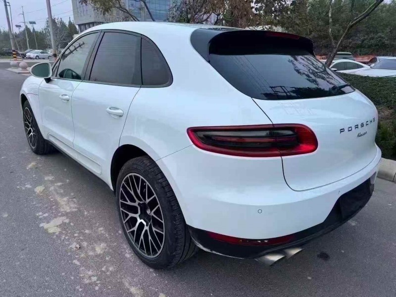 枣庄18年保时捷Macan7