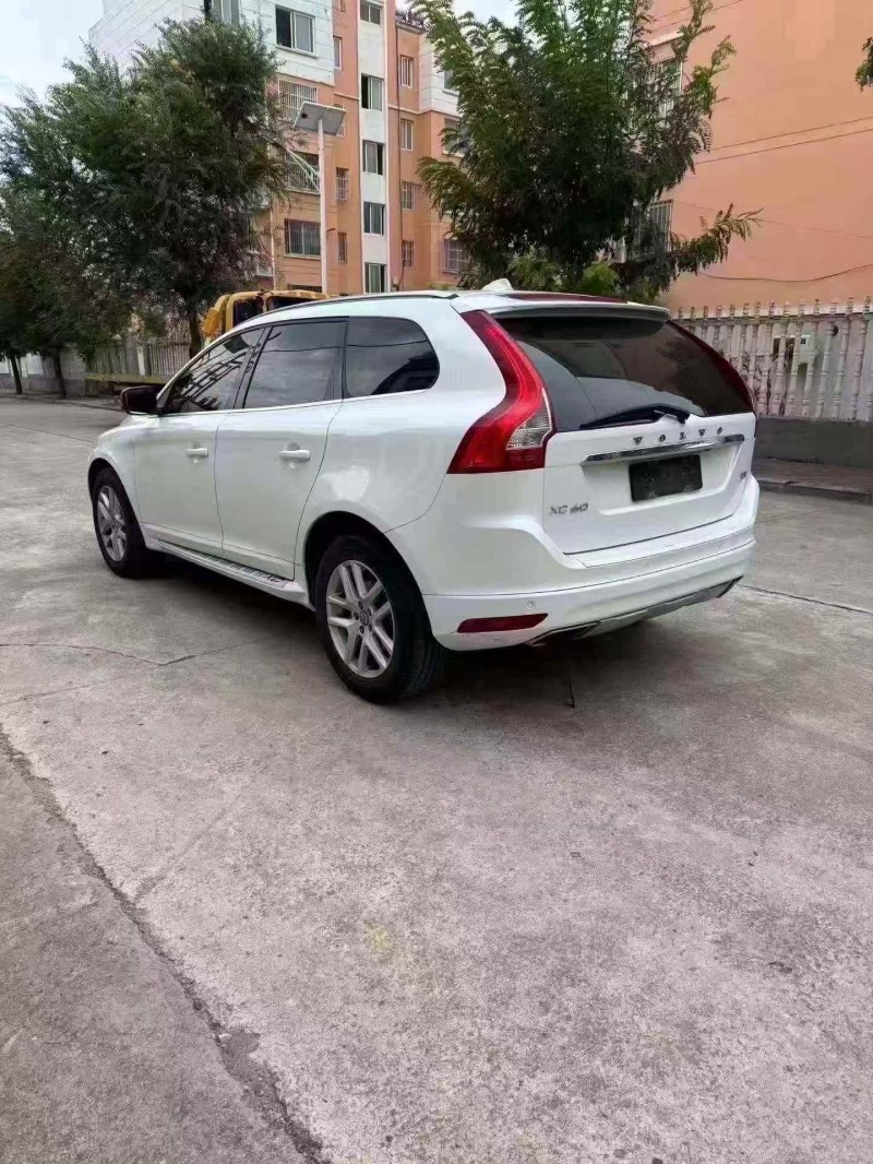 潍坊16年沃尔沃XC608