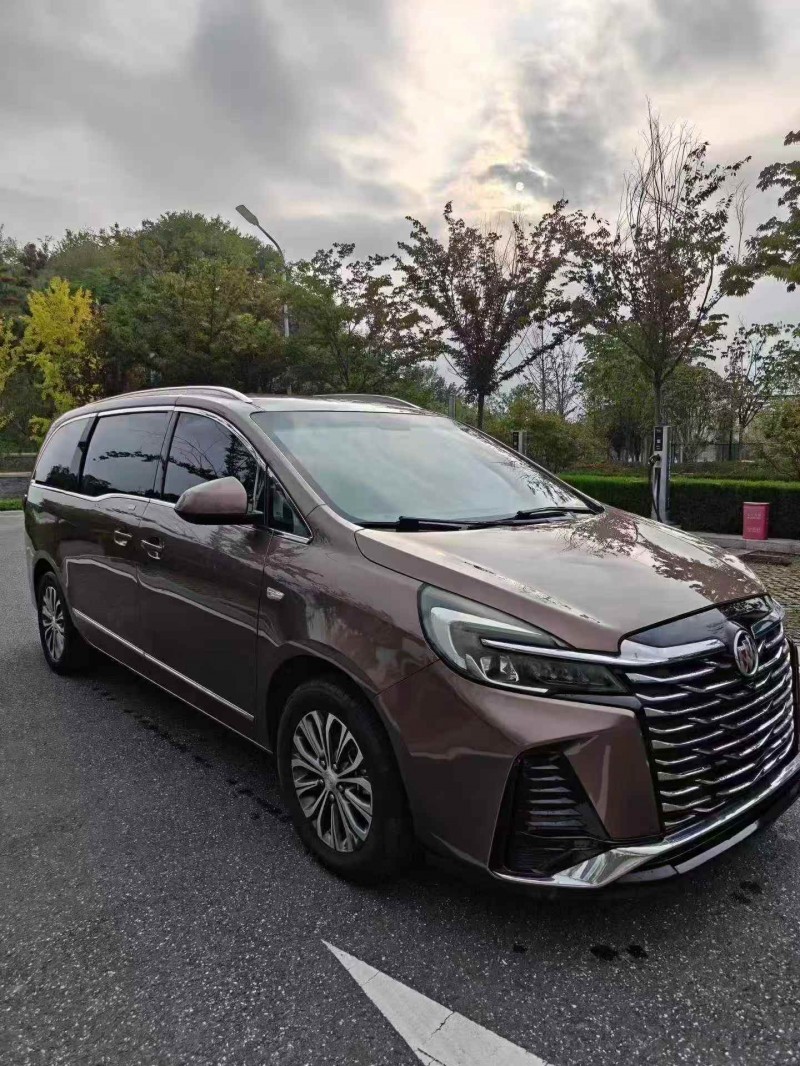 郑州20年别克GL83