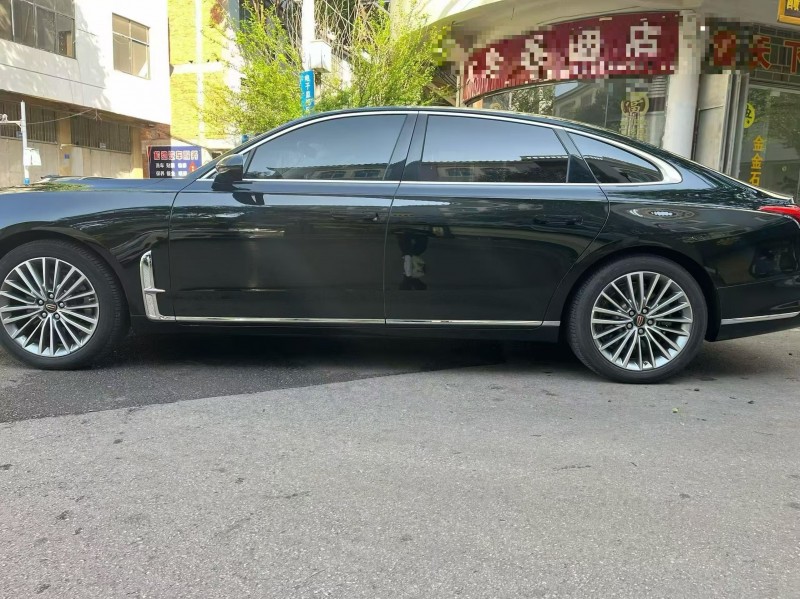 铜仁23年红旗H96