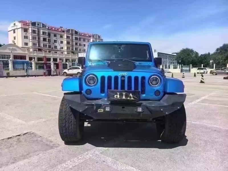 青岛15年Jeep牧马人1