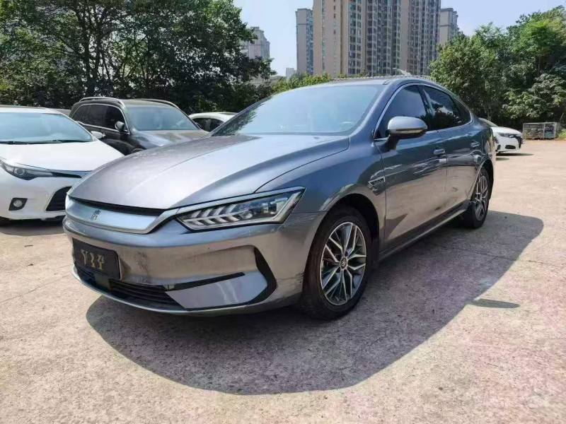 衡阳24年比亚迪秦3