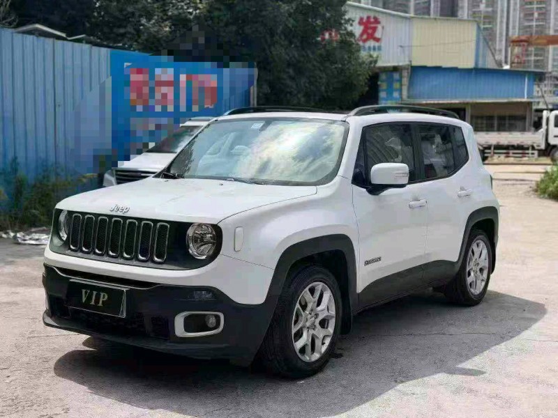 南宁19年Jeep自由侠2