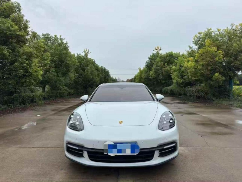 连云港20年保时捷帕拉梅拉1