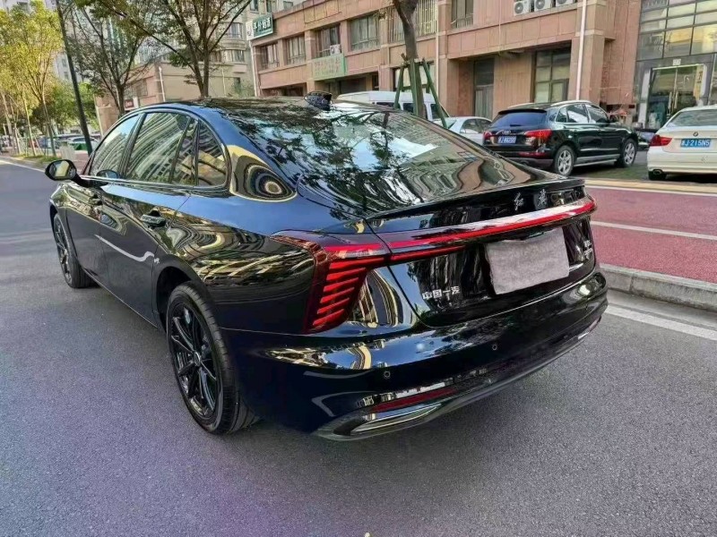 嘉兴25年红旗H56