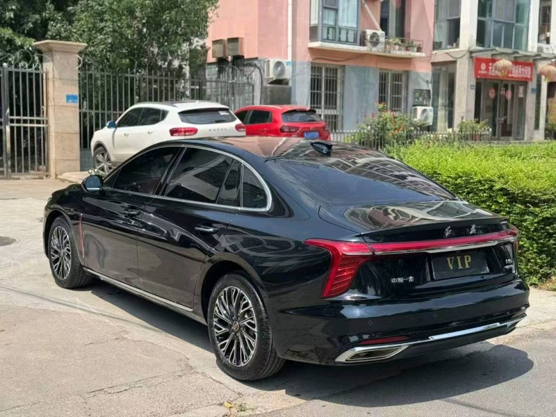新乡25年红旗H58