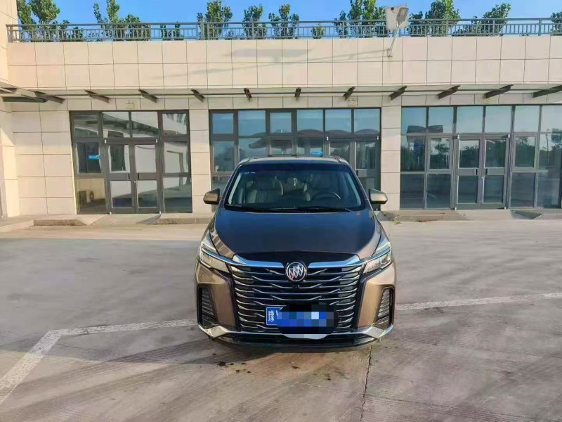 苏州22年别克GL81