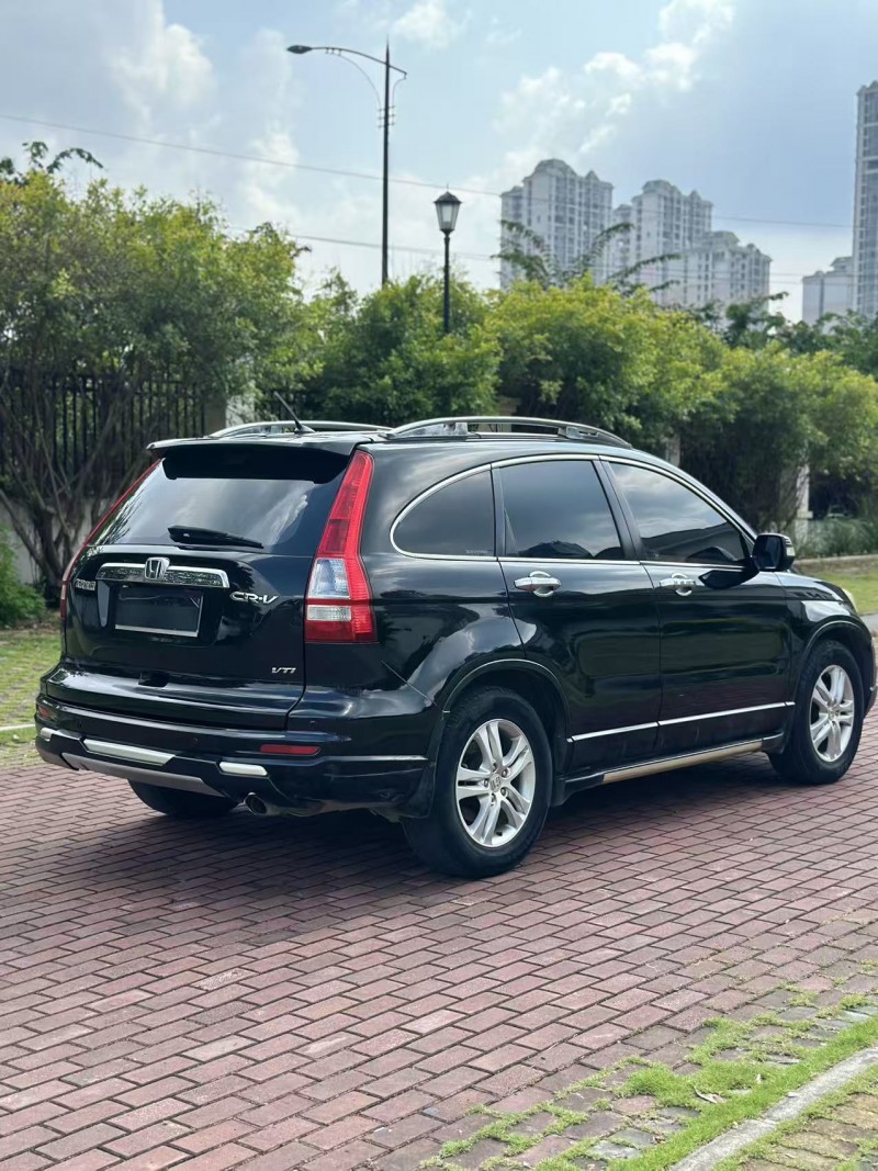 南宁11年本田CRV3