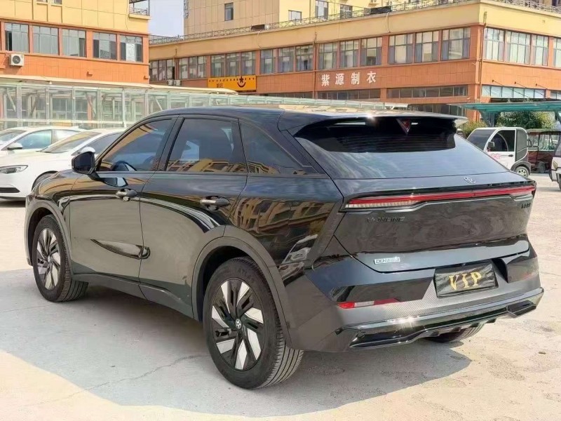 莱芜23年启辰大V8