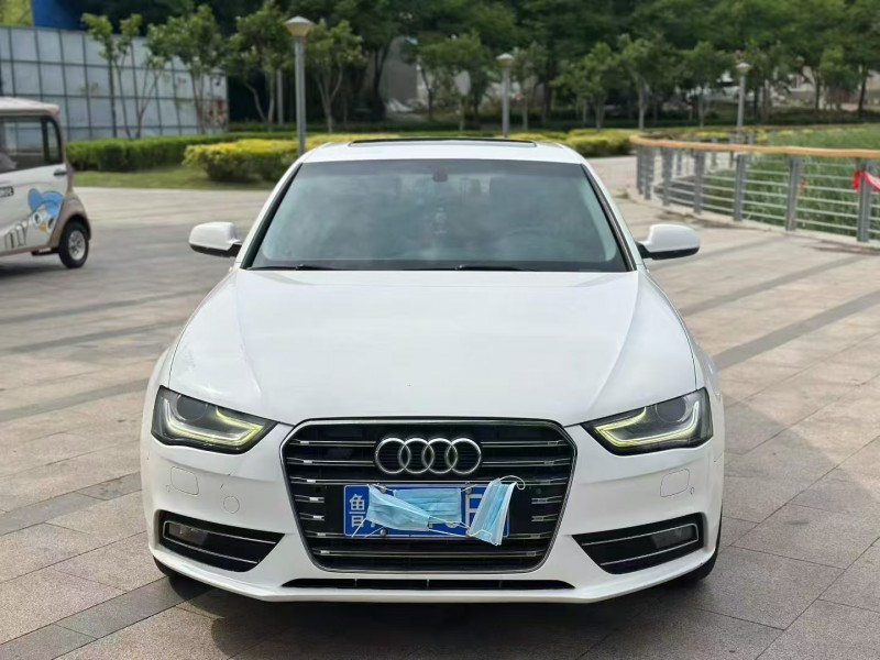 青岛15年奥迪A4L1
