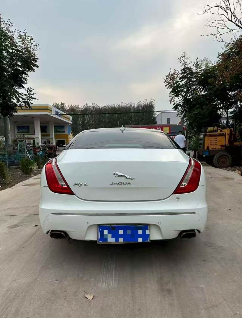 青岛14年捷豹XJL9