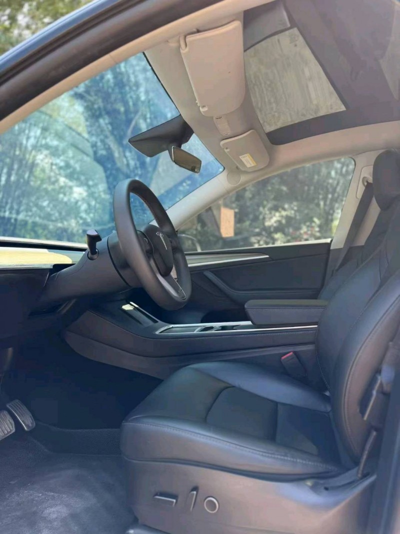 广州23年特斯拉MODEL Y4