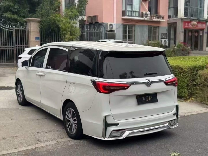 新乡22年别克GL87