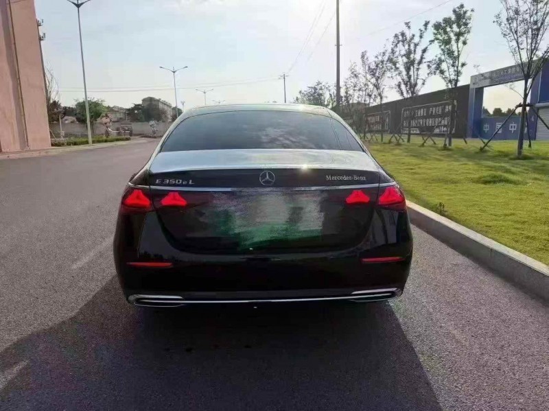 潍坊25年奔驰E8