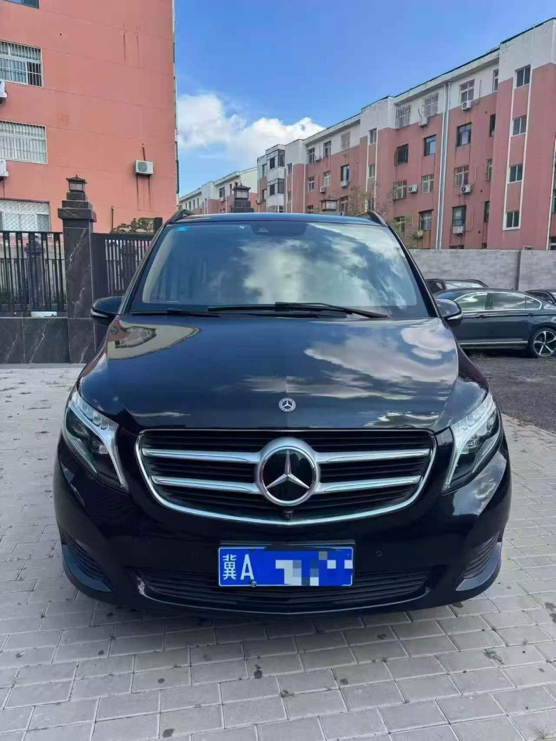 唐山19年奔驰V1