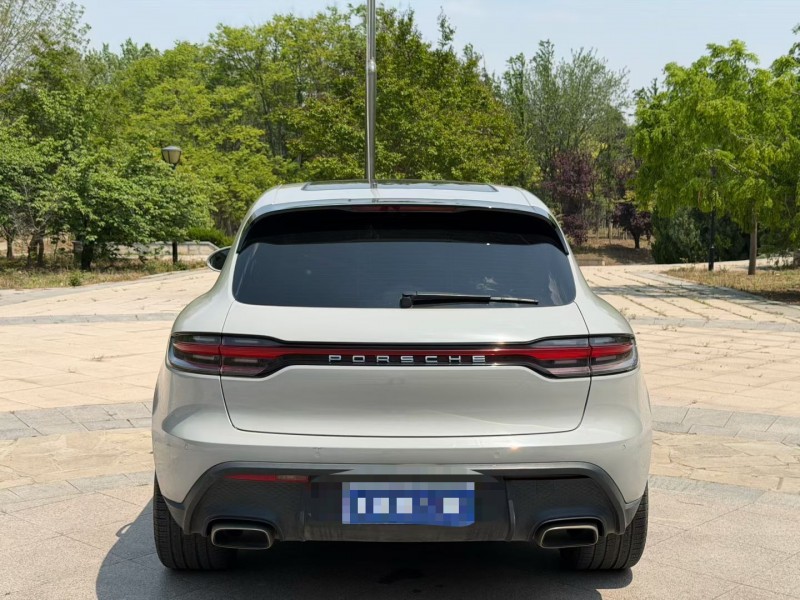 青岛22年保时捷Macan9