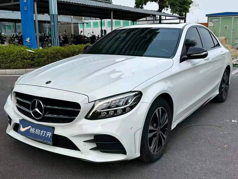 广州19年奔驰C3