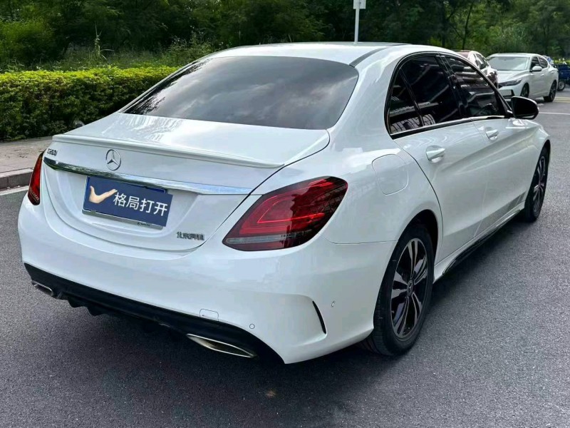 广州19年奔驰C4