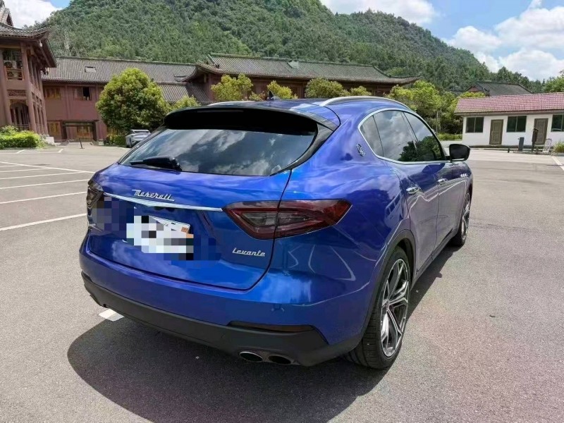 重庆16年玛莎拉蒂Levante7