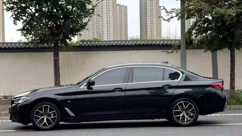 新乡20年宝马5系7