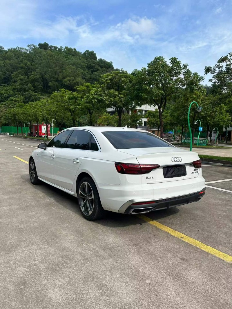 广州24年奥迪A4L5