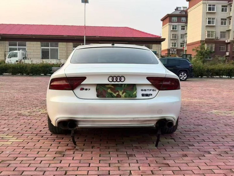 枣庄14年奥迪A7L9