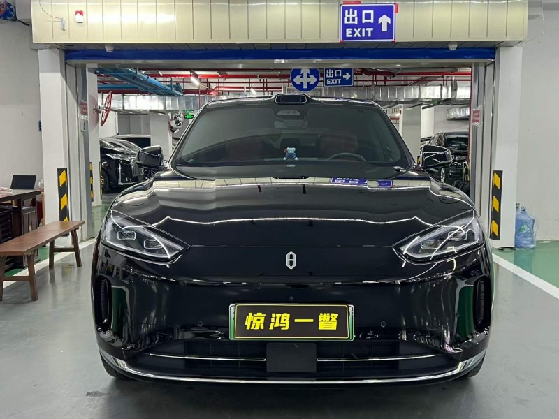 深圳25年华为智选问界1