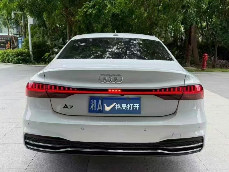 徐州23年奥迪A7L9