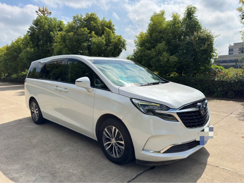 盐城21年别克GL84