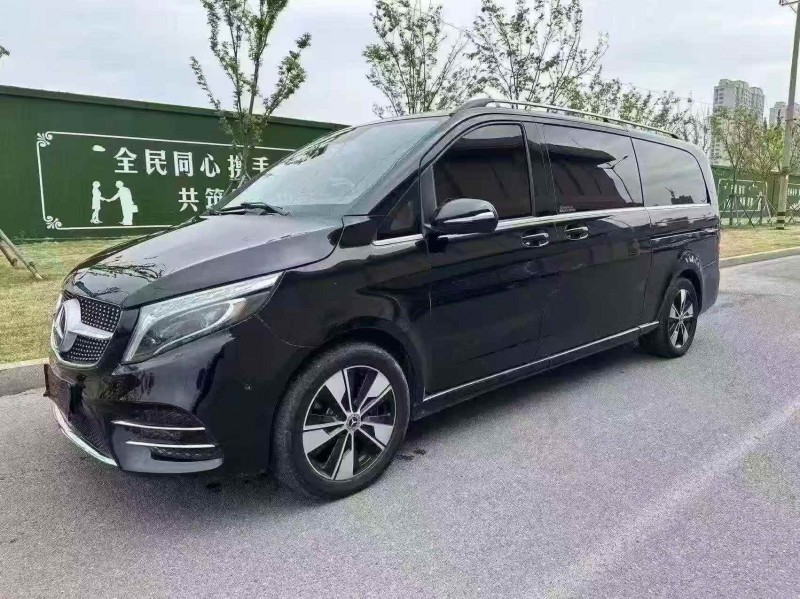 烟台21年奔驰V2
