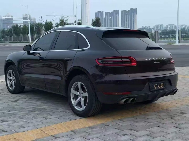 承德16年保时捷Macan9