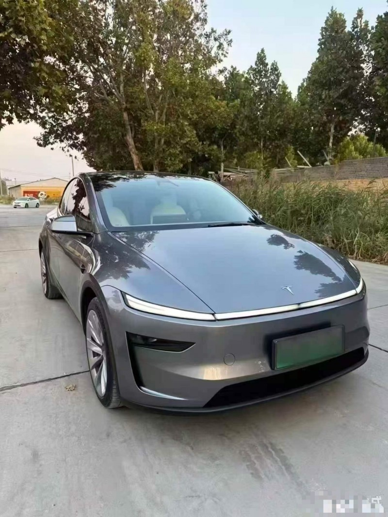 连云港25年特斯拉MODEL Y3