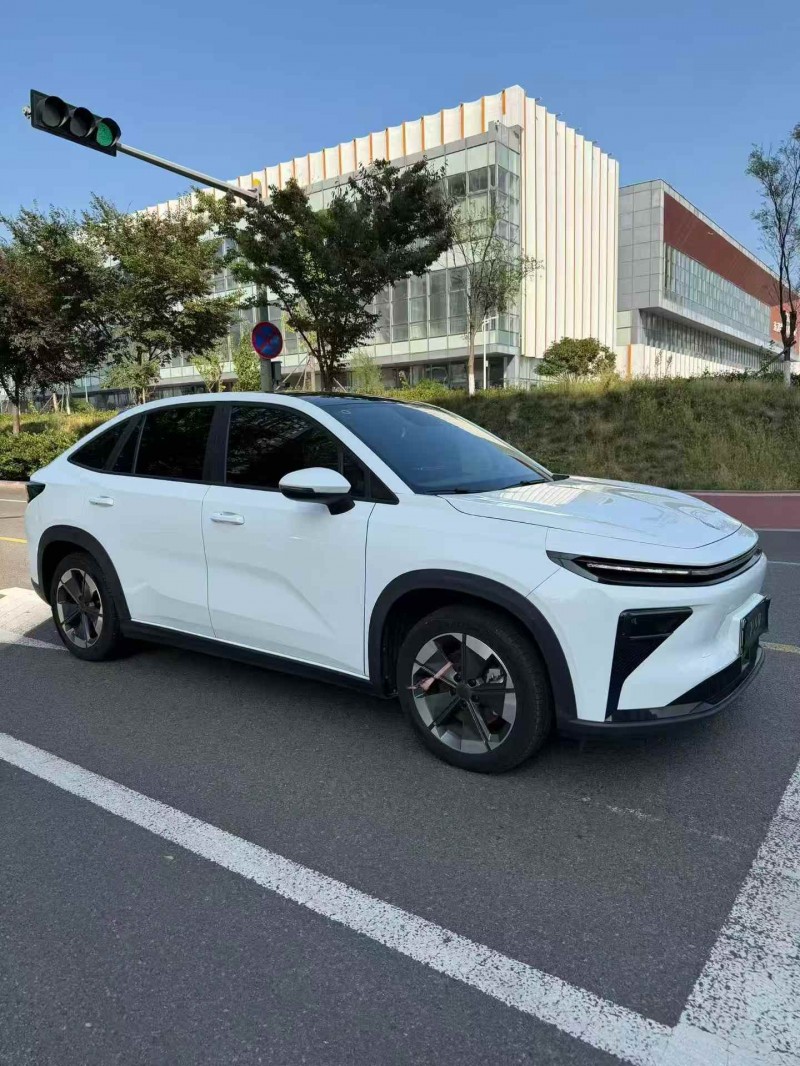 潍坊25年吉利睿蓝2