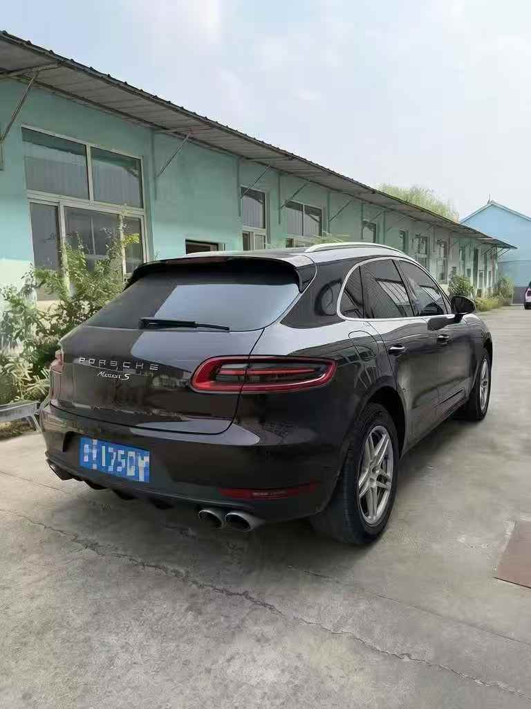 潍坊17年保时捷Macan8