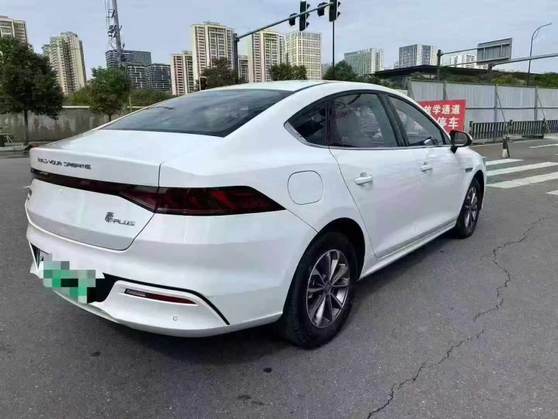 德阳24年比亚迪秦8