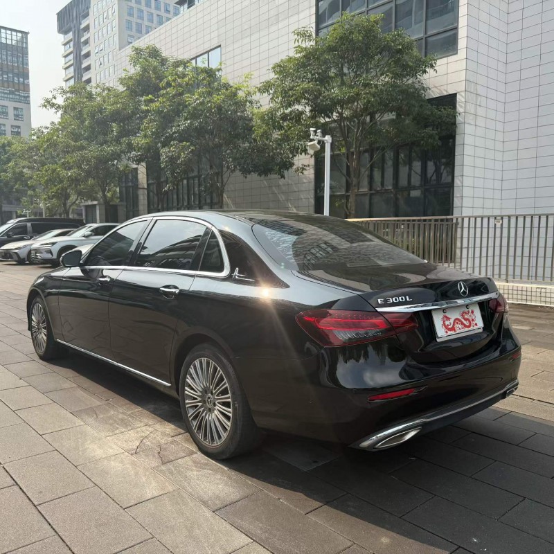 广州21年奔驰E2