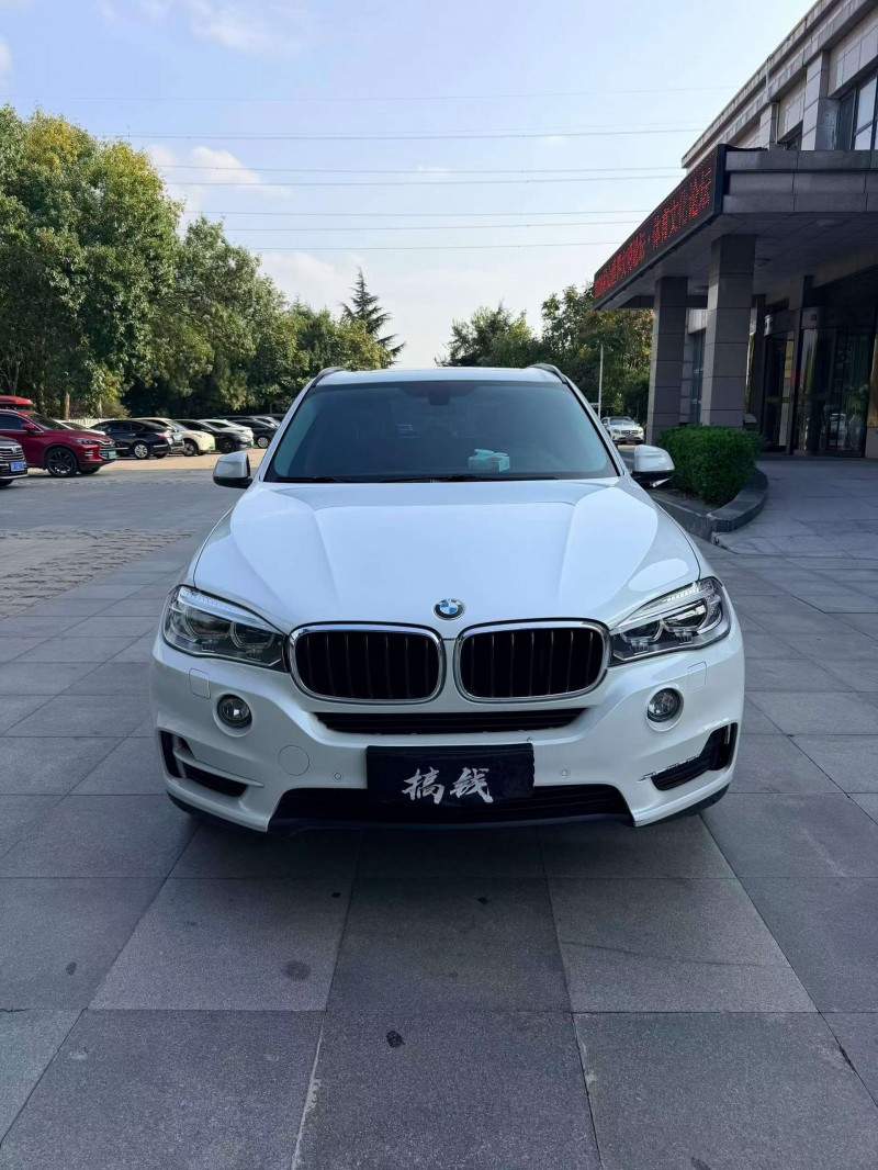 广州16年宝马X51