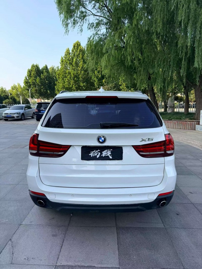 广州16年宝马X59