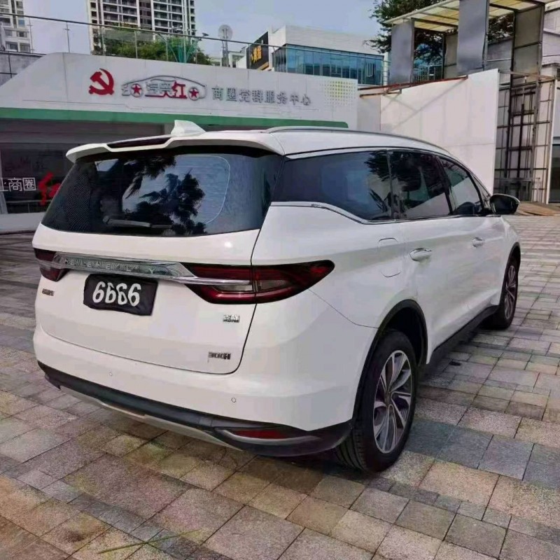 南昌19年吉利嘉际5