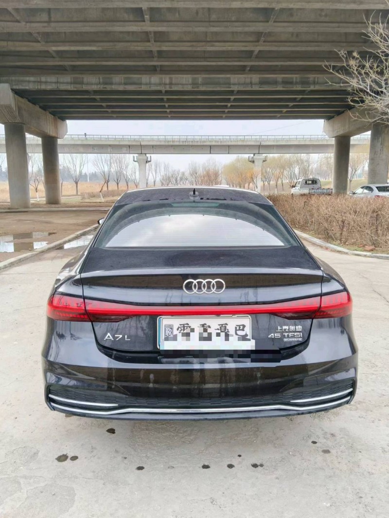 青岛25年奥迪A7L6