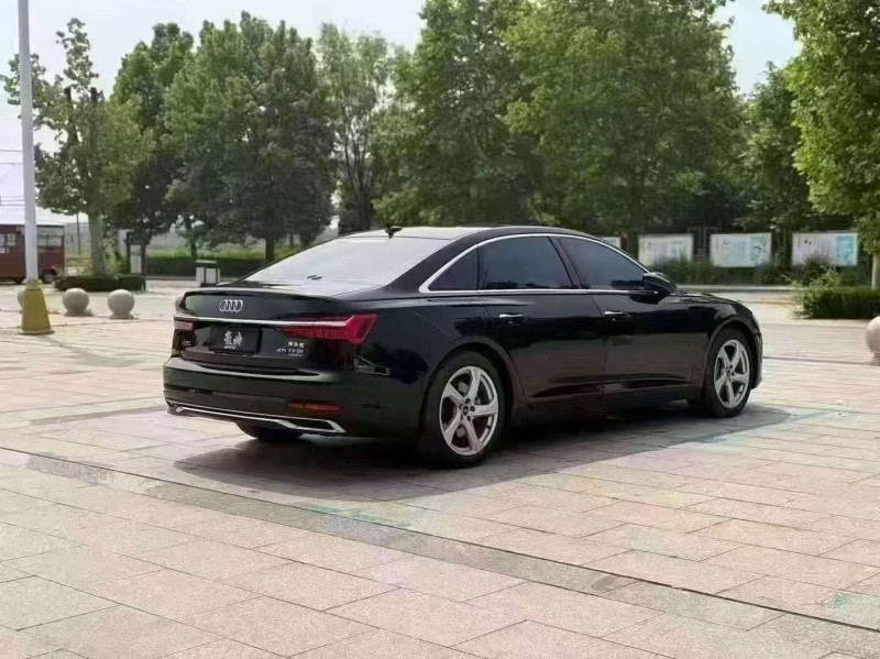 济南23年奥迪A6L4