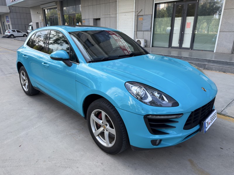 济宁16年保时捷Macan2