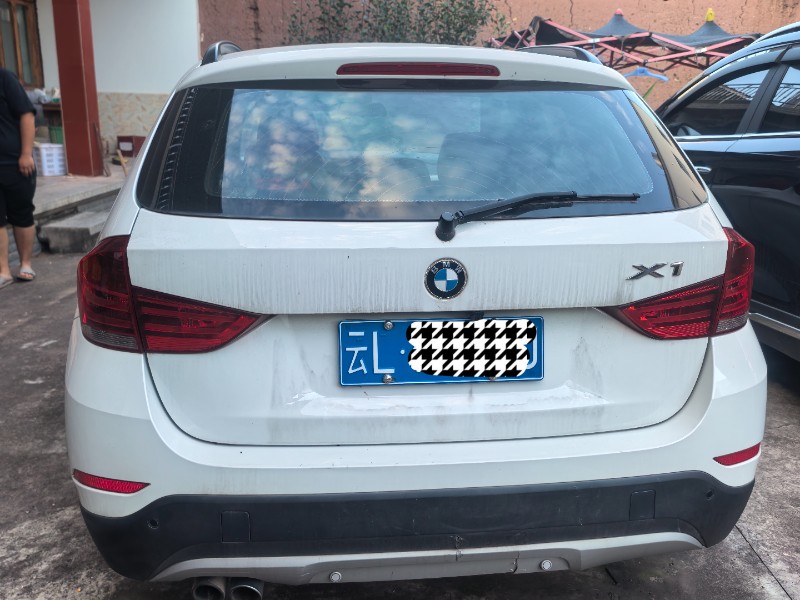 大理14年宝马X12