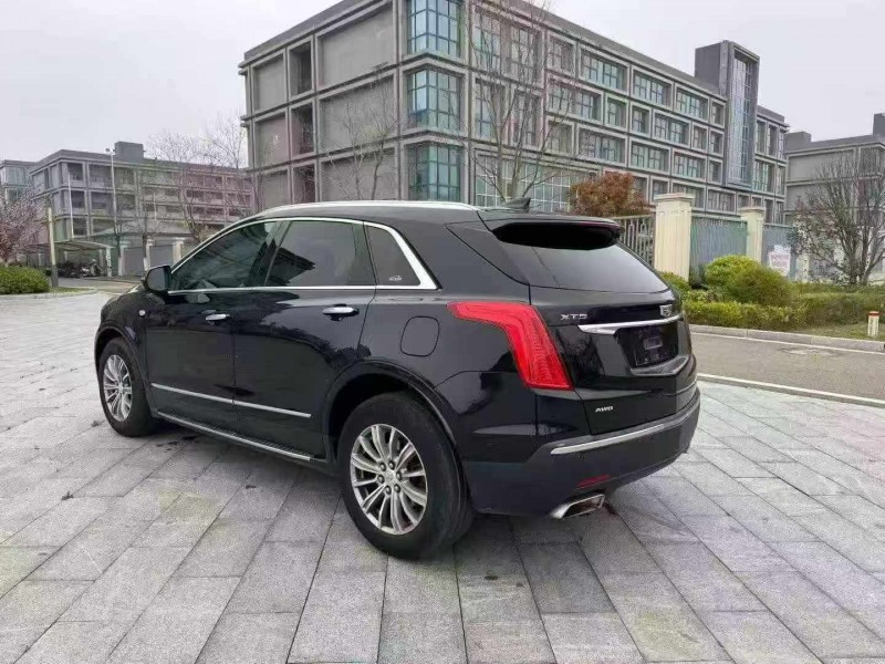 徐州17年凯迪拉克XT57