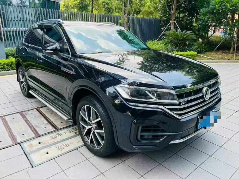 深圳19年大众途锐2