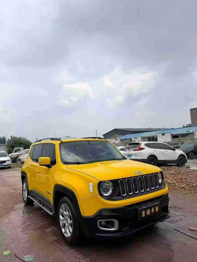 鹤壁18年Jeep自由侠2